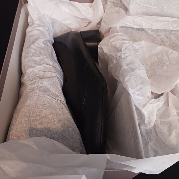 NEW Amalfi Recanati Block Heel Round Toe Leather Pumps‎ in Black, Size 7.5 SS - Picture 10 of 10